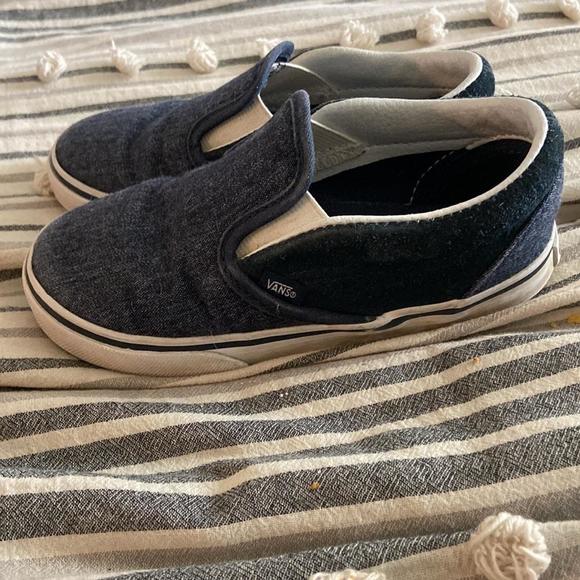 Toddler Vans Slip Ons Vans - Picture 2 of 4